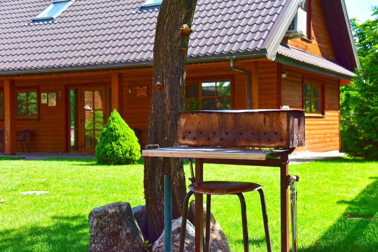 "Trakaitis" Nameliai Hotel Exterior photo