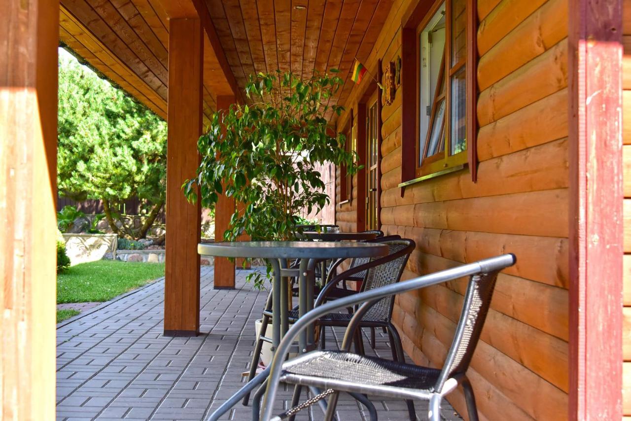"Trakaitis" Nameliai Hotel Exterior photo
