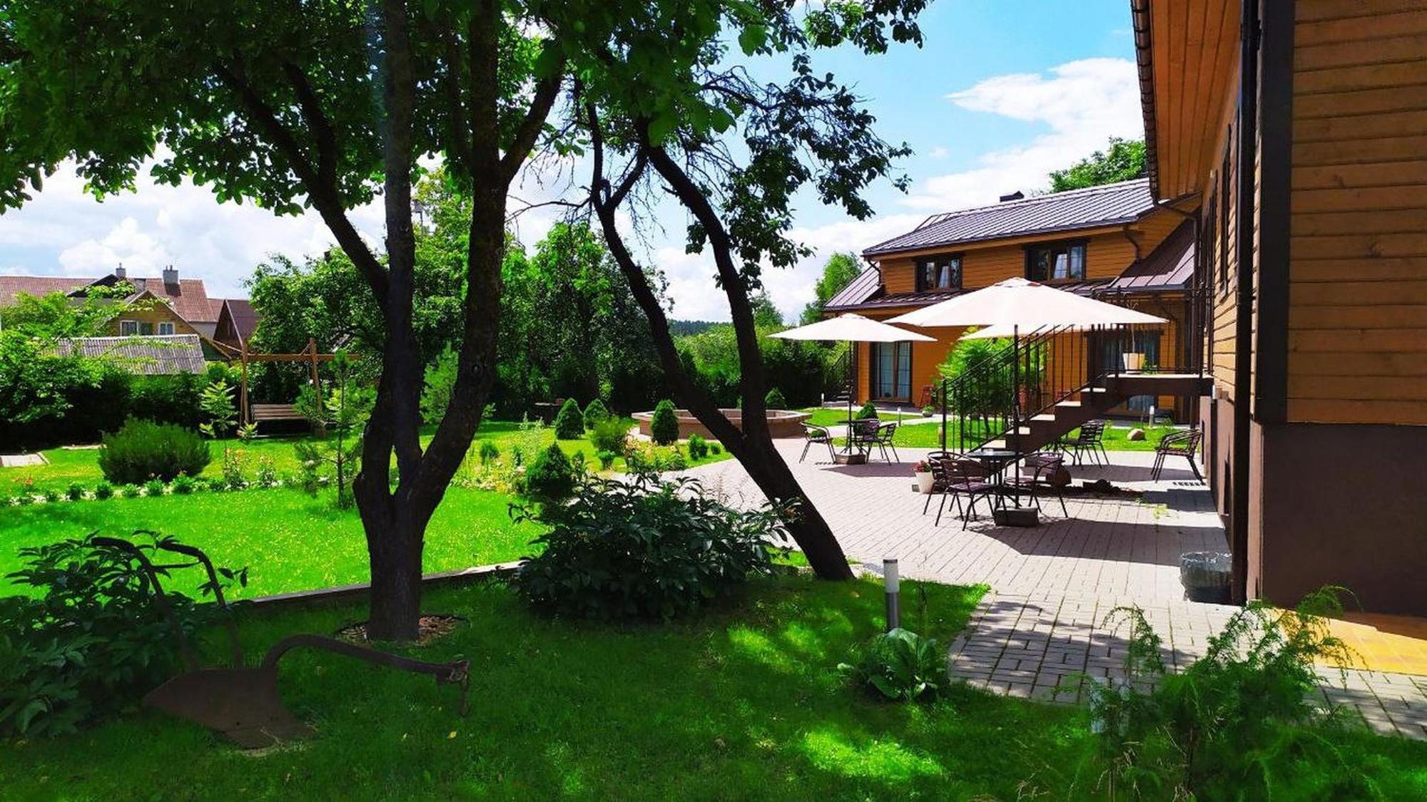 "Trakaitis" Nameliai Hotel Exterior photo