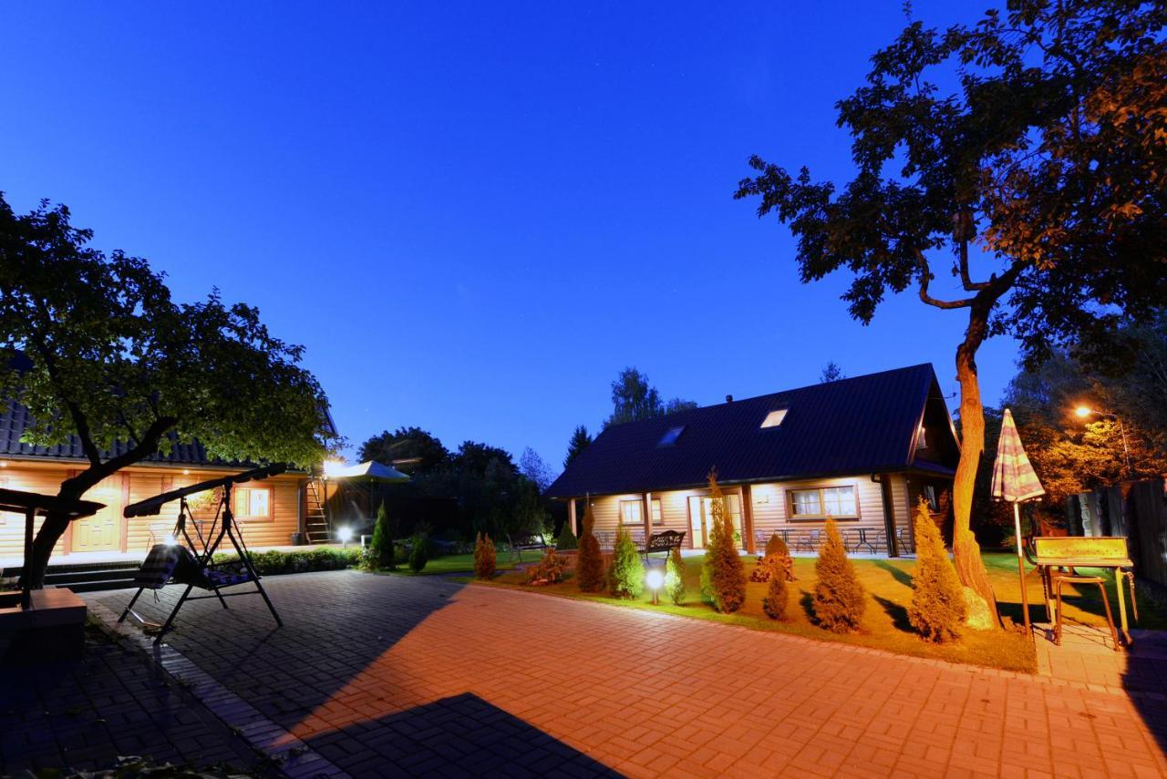 "Trakaitis" Nameliai Hotel Exterior photo