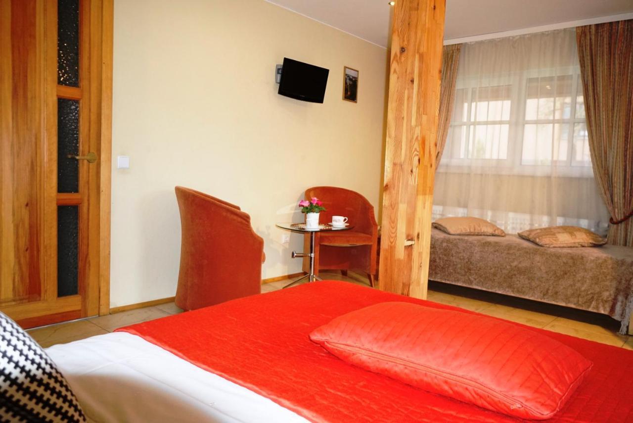 "Trakaitis" Nameliai Hotel Exterior photo